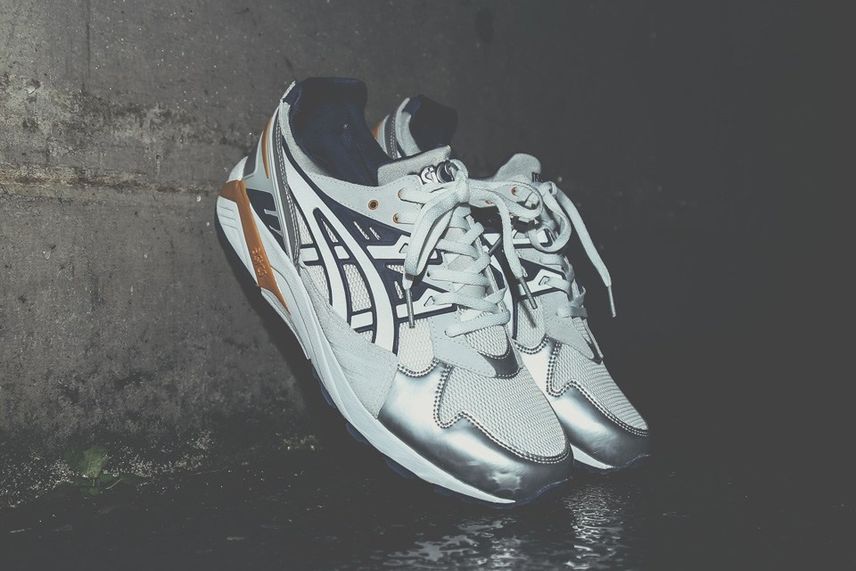 アシックスタイガー×ネイキッド ゲルカヤノ トレーナー