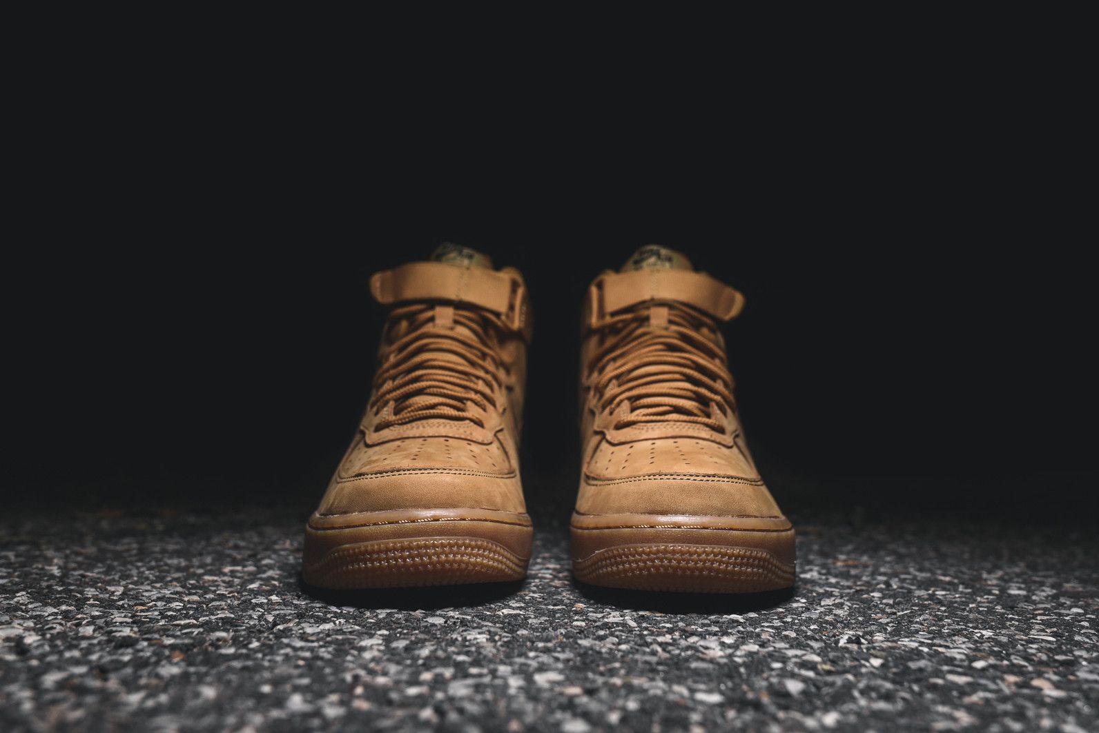 【リーク】NIKE AIR FORCE 1 HIGH ’07 LV8 FLAX 2枚目