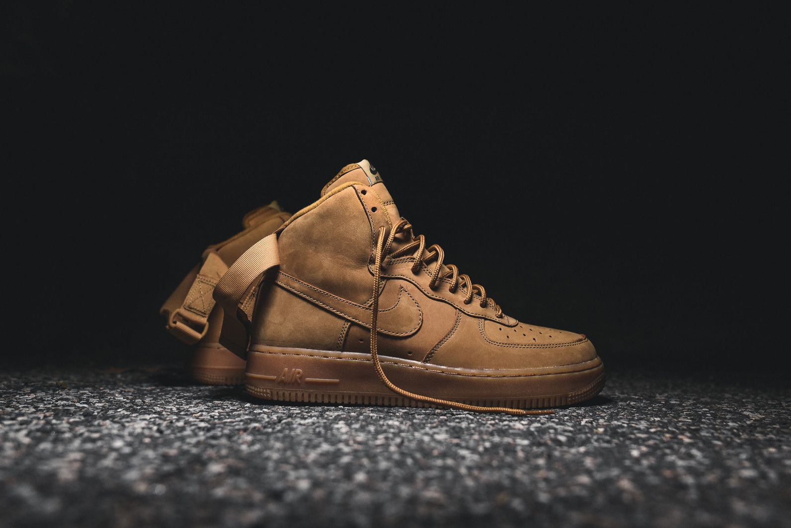 【リーク】NIKE AIR FORCE 1 HIGH ’07 LV8 FLAX 3枚目
