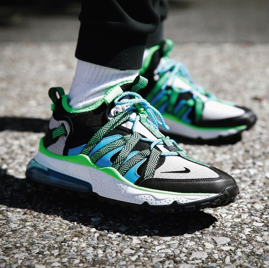 ナイキ エアマックス270 ボウフィン ブラック/ブルー