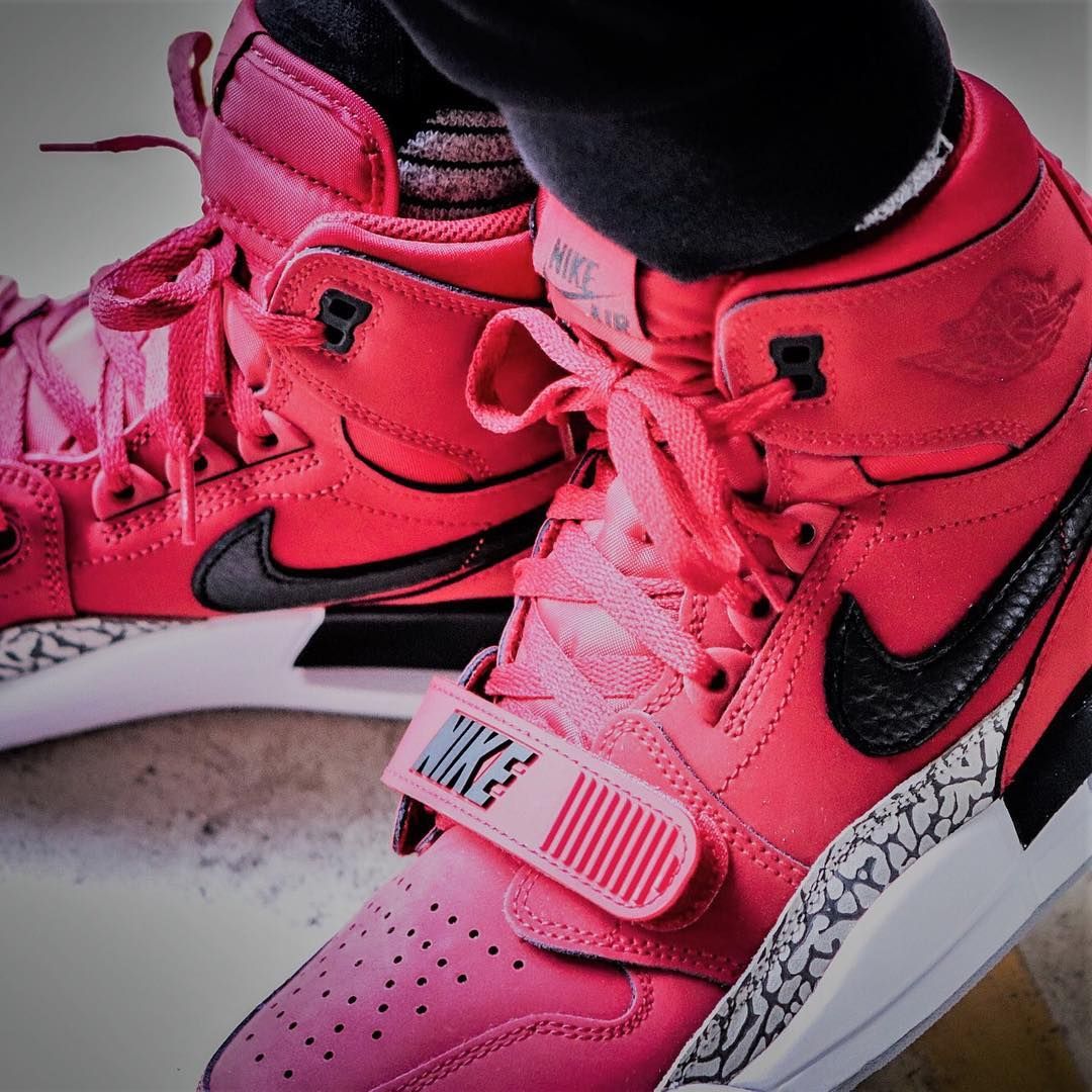 DON C×ナイキ ジョーダンレガシー312 バーシティ レッド 2枚目