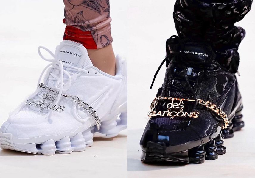 Comme des garcons sales shox