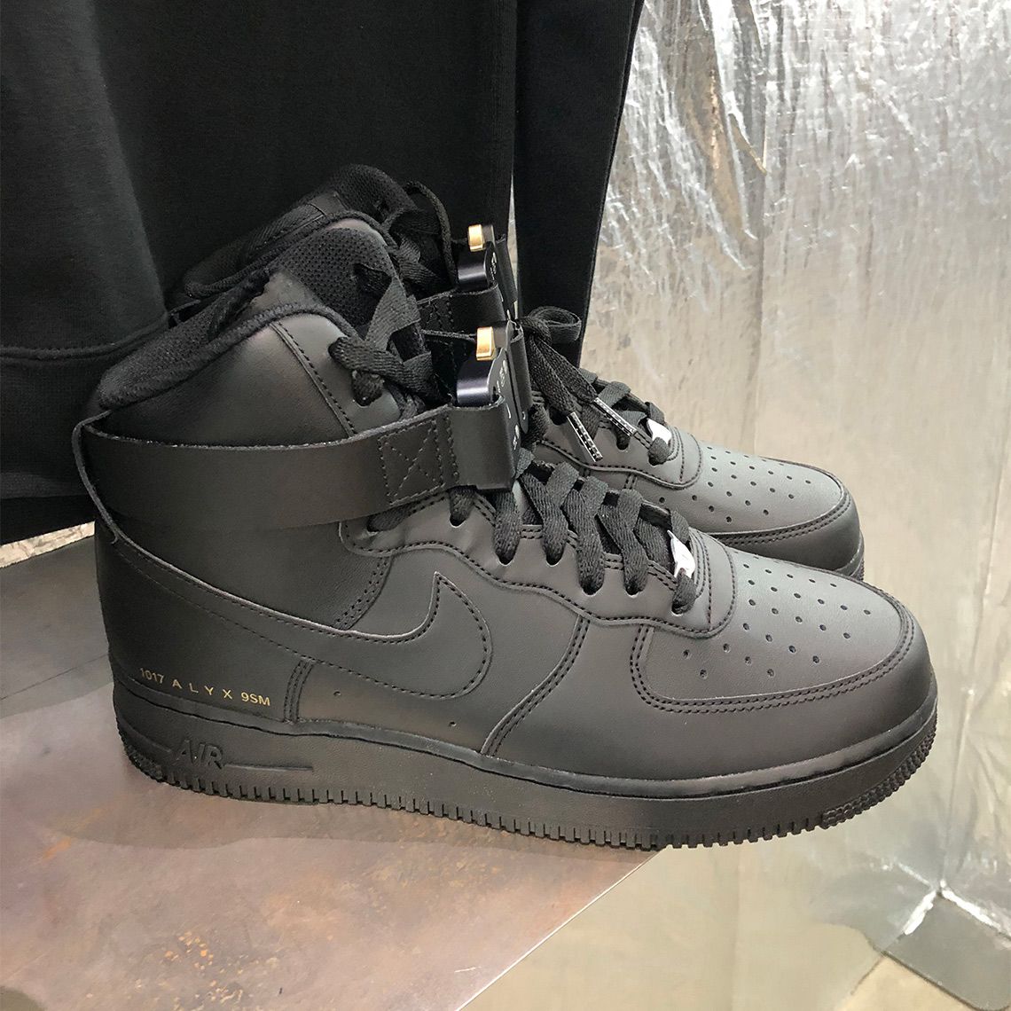 【スニダンで購入可】10/24発売 ALYX × NIKE AIR FORCE 1 HIGH 4COLORS 抽選/定価 /販売店舗まとめ 20枚目