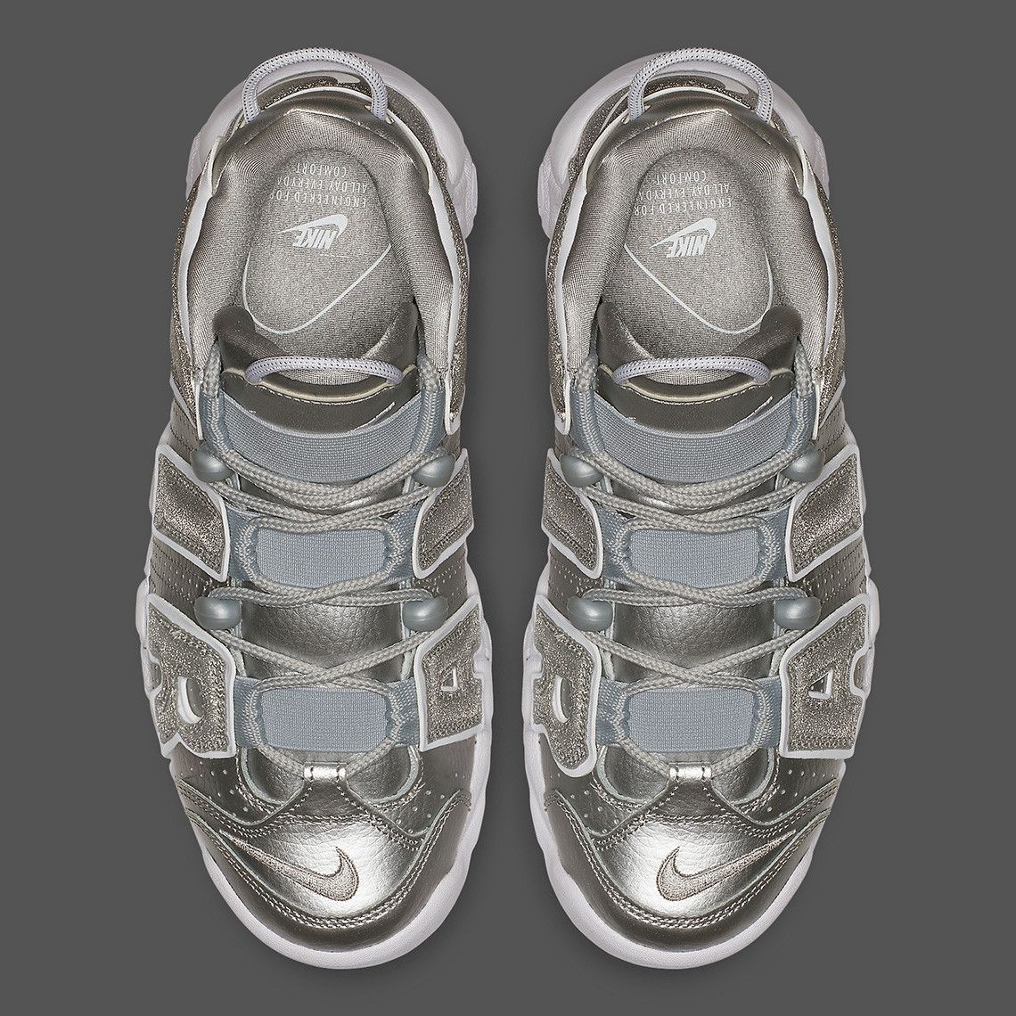 ナイキ エアモアアップテンポ メタリック シルバー 4枚目