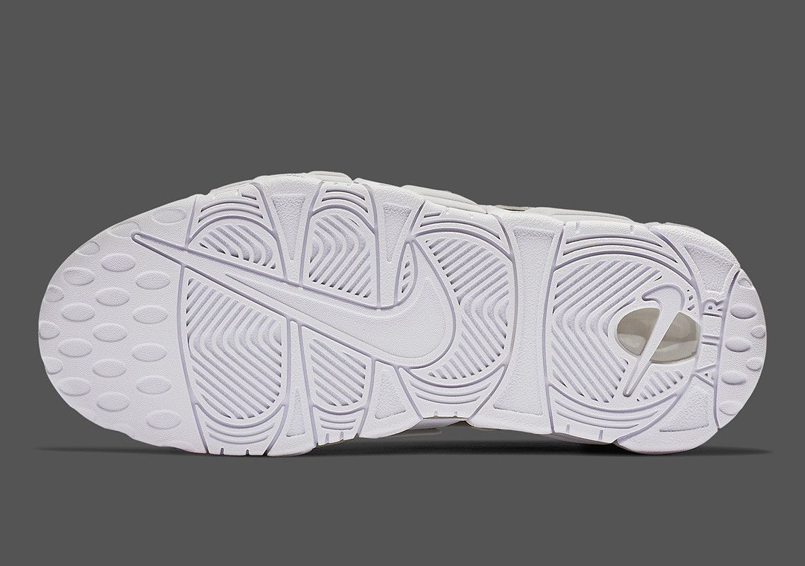 ナイキ エアモアアップテンポ メタリック シルバー 6枚目