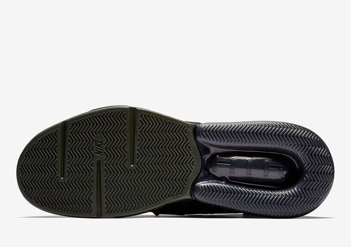 【リーク】NIKE AIR FORCE 270 UTILITY SEQUOIA BLACK 6枚目