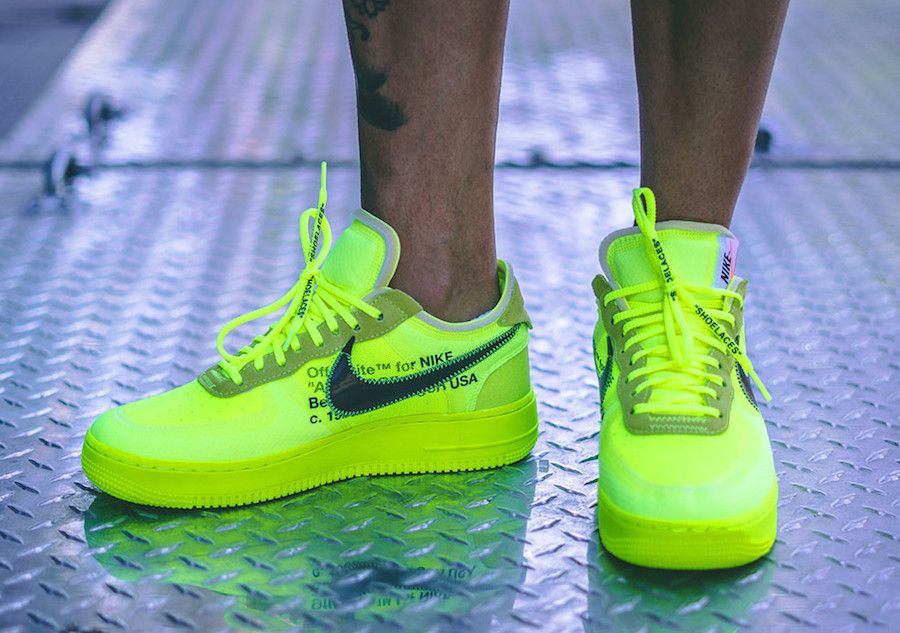 【スニダンで購入可】OFF-WHITE × NIKE AIR FORCE 1 VOLT 11枚目
