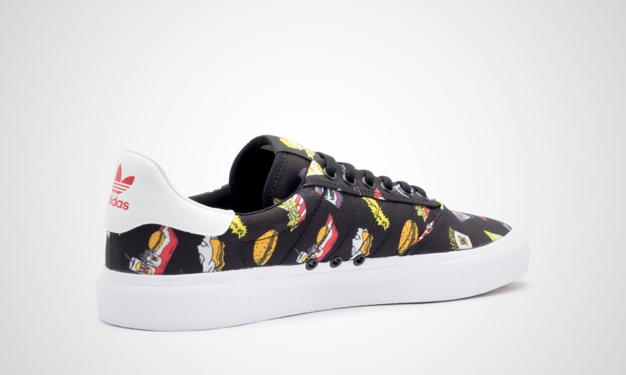 アディダス × ビーバス アンド バットヘッド 3MC 6枚目