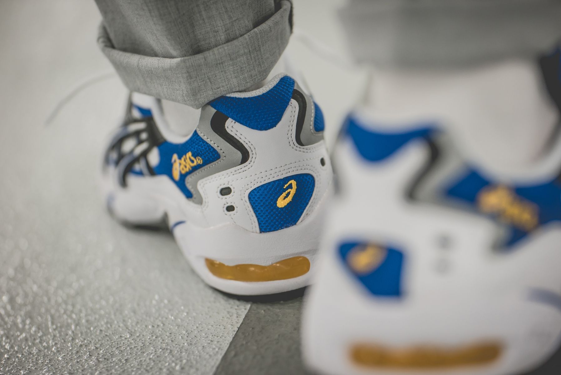 アシックス ゲルカヤノ5 OG 2枚目