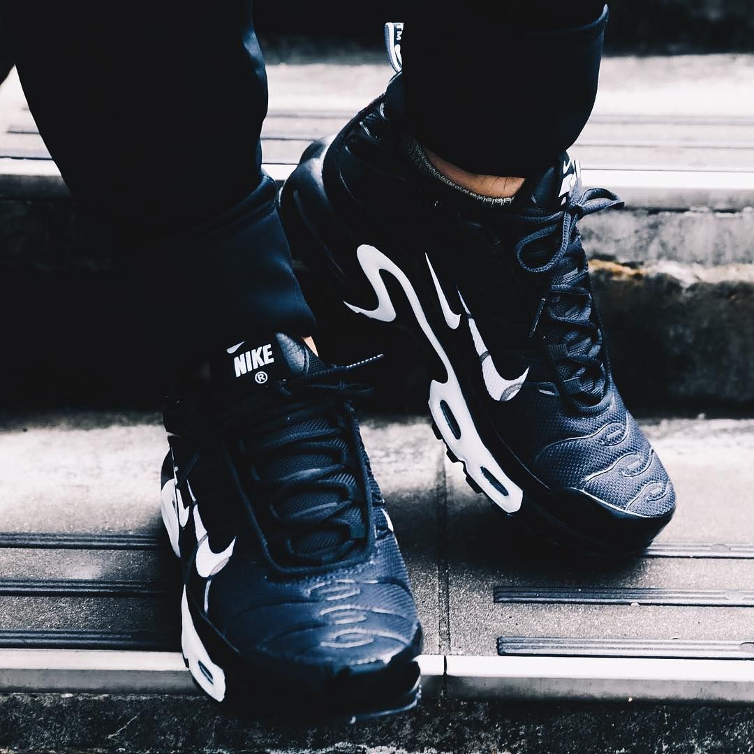 ナイキ エアマックスプラス PRM 全2色 6枚目