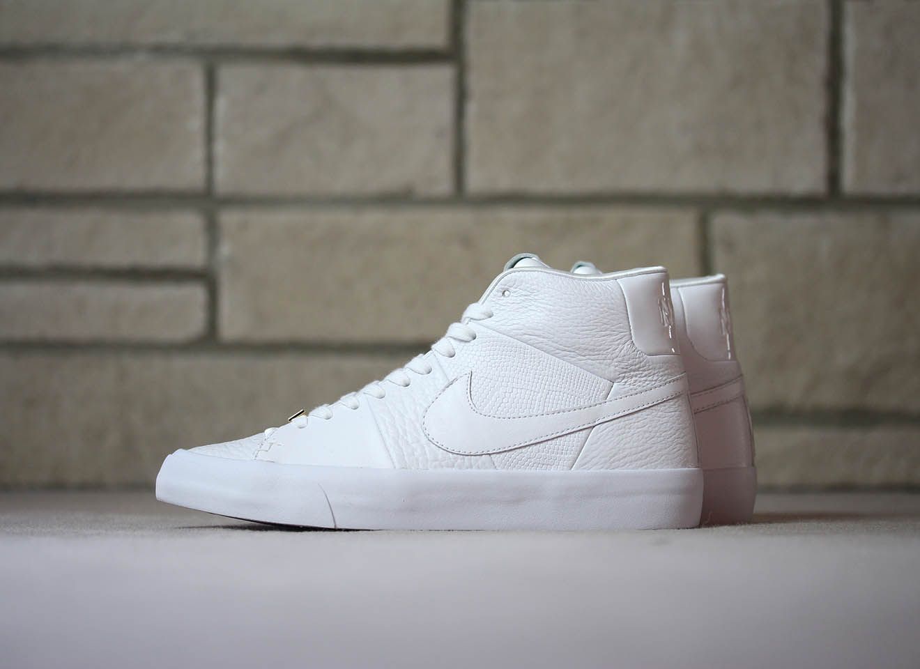 ナイキ ブレーザー ロイヤル QS "トリプルホワイト" 11枚目