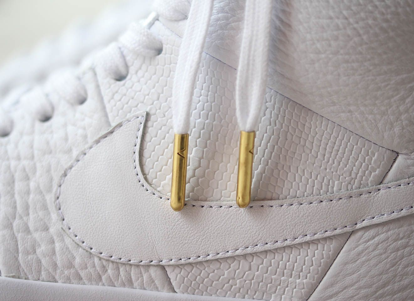 ナイキ ブレーザー ロイヤル QS "トリプルホワイト" 5枚目