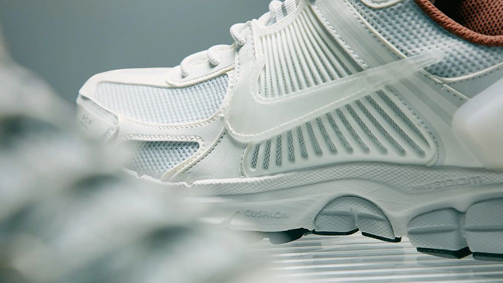 ア・コールド・ウォール×ナイキ ズームボメロ5 全2色 11枚目