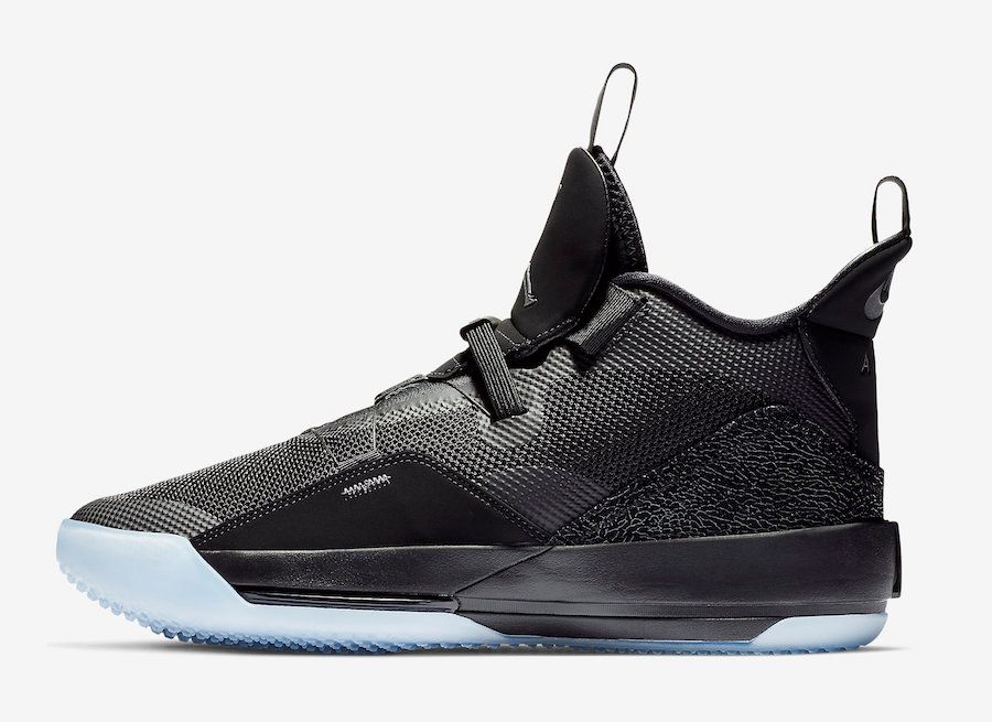 ナイキ エアジョーダン33 ユーティリティ "ブラックアウト"  3枚目