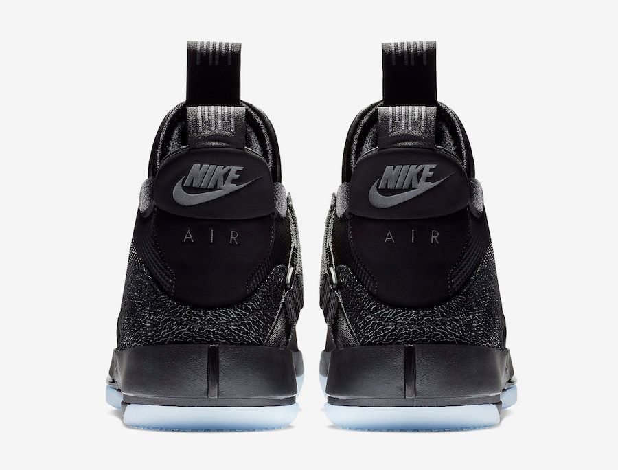 ナイキ エアジョーダン33 ユーティリティ "ブラックアウト"  5枚目