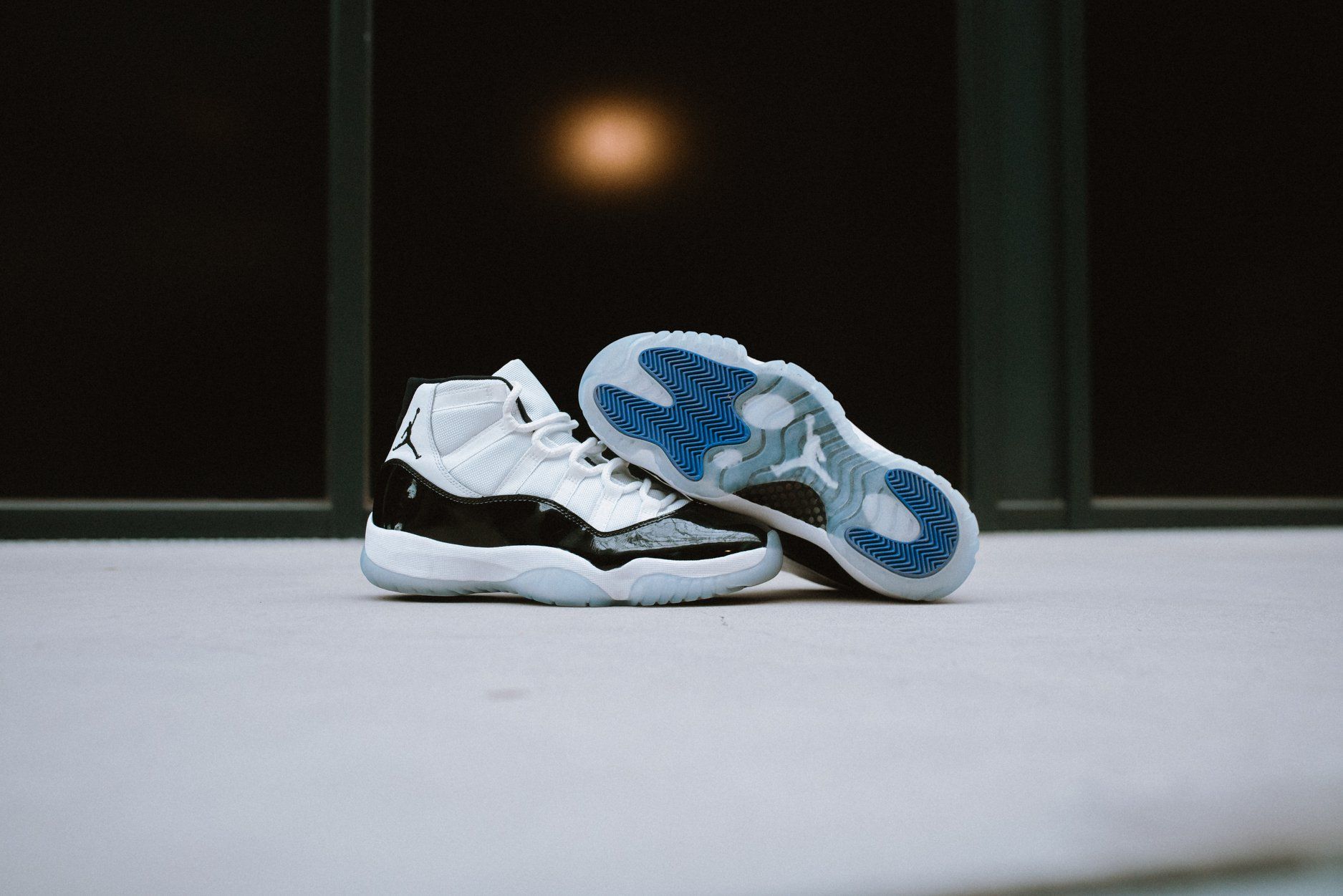 ナイキ エアジョーダン11 コンコルド 2枚目