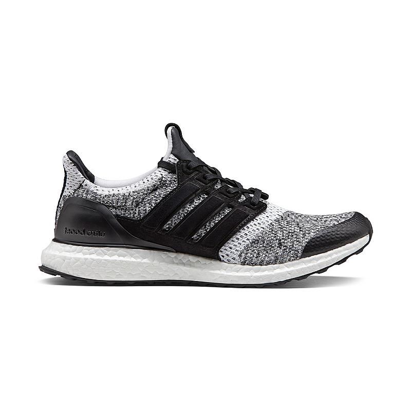 アディダス ウルトラブースト × SNS & SOCIAL STATUS