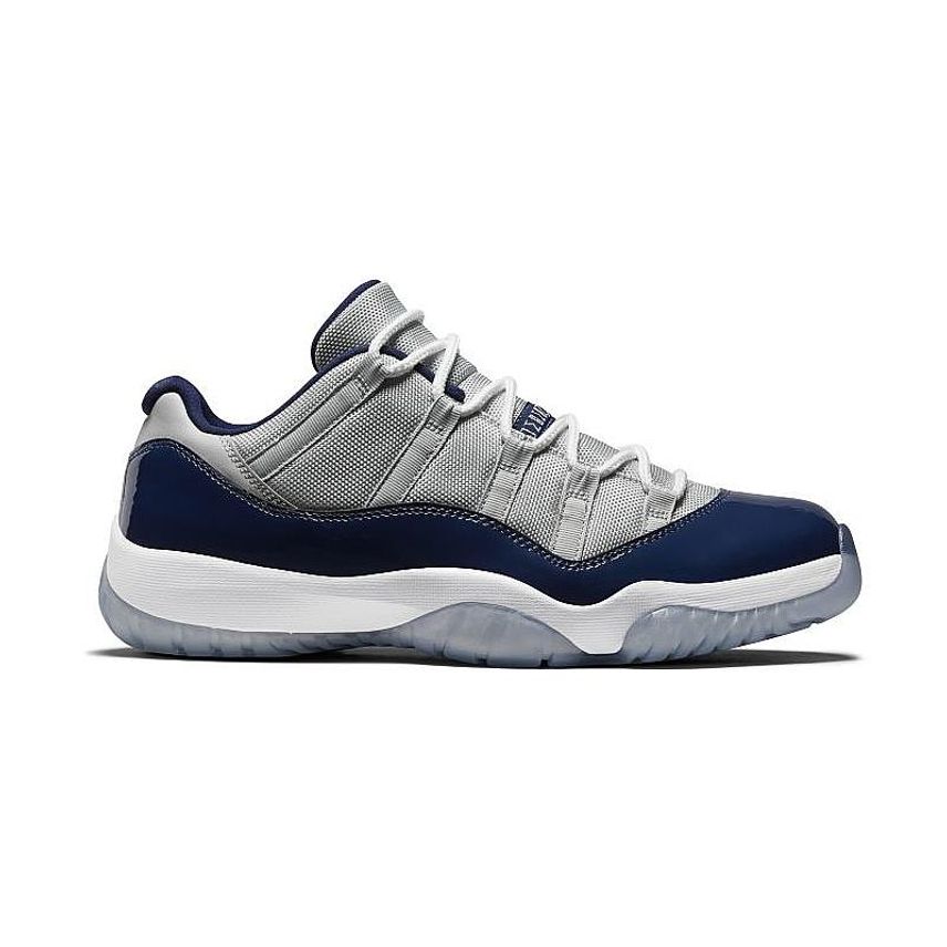 未使用 エアジョーダン 11レトロ NIKE AIR JORDAN 11 RETRO LOW