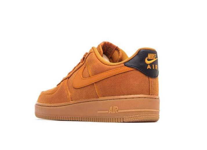【スニダンで購入可】NIKE AIR FORCE 1 07 LV8 2COLORS 8枚目