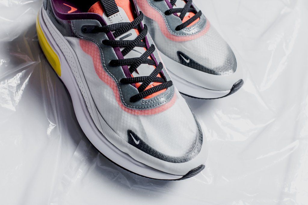 ナイキ エアマックス ディア SEパック 4枚目