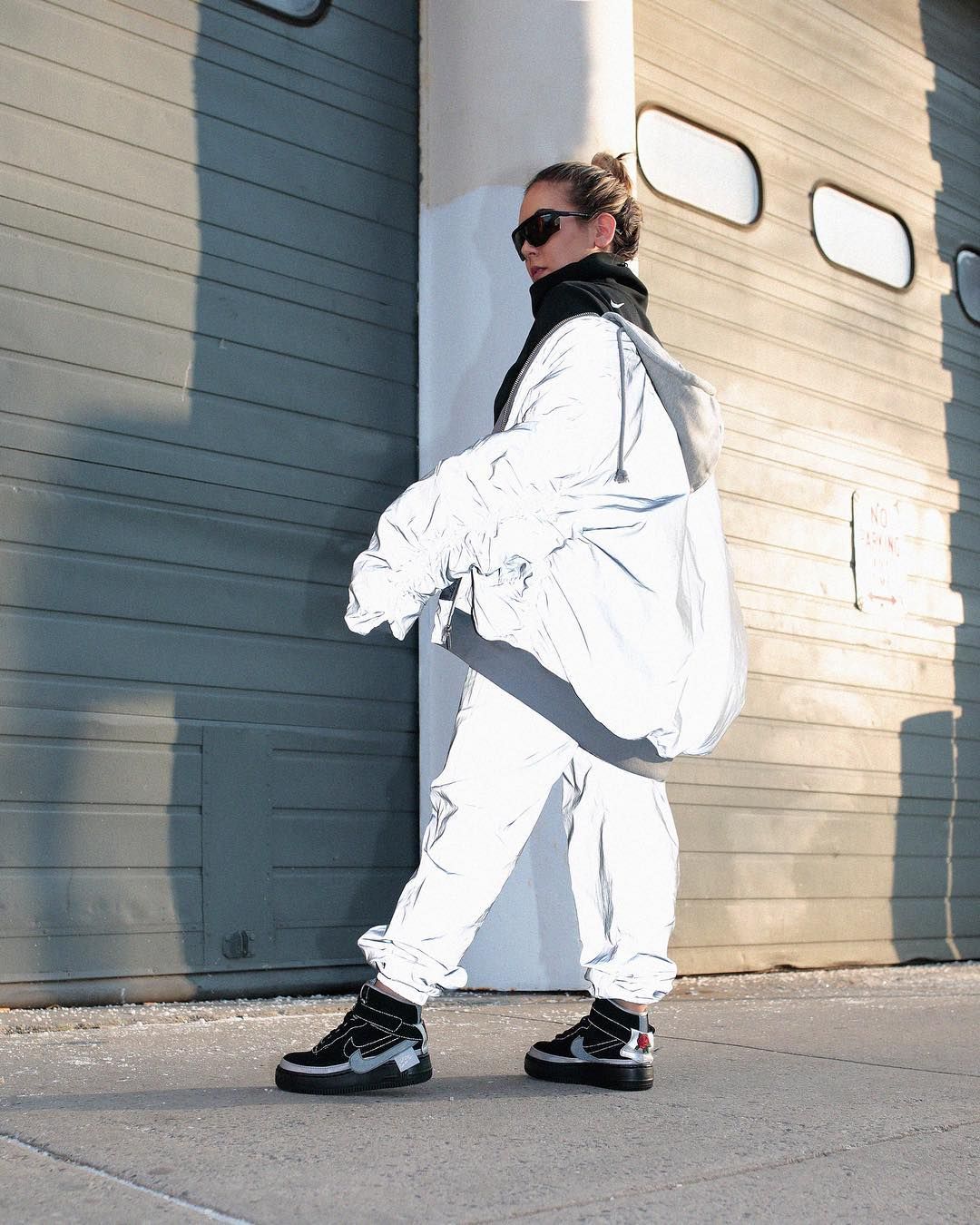 【スニダンで購入可】ROX BROWN × NIKE AIR FORCE 1 HIGH "JESTER" 2枚目