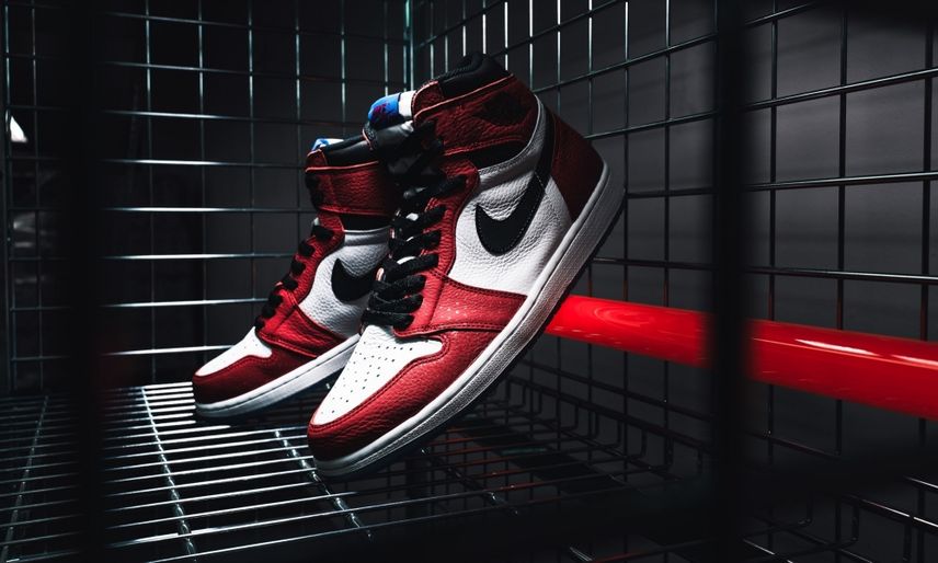 スパイダーマン×ナイキ エアジョーダン1 オリジンストーリージムレッド/ホワイト Spiderman × Nike Air Jordan 1 Origin Story