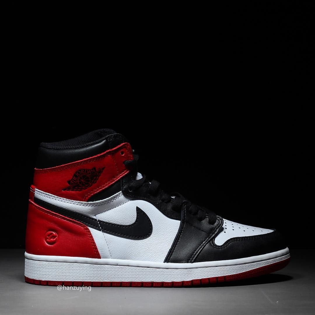 フラグメントデザイン×ナイキ エアジョーダン1 ブラックトゥ 5枚目