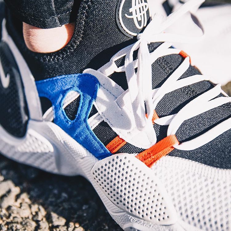 ナイキ エアハラチ E.D.G.E TXT レッド/ブラック 7枚目