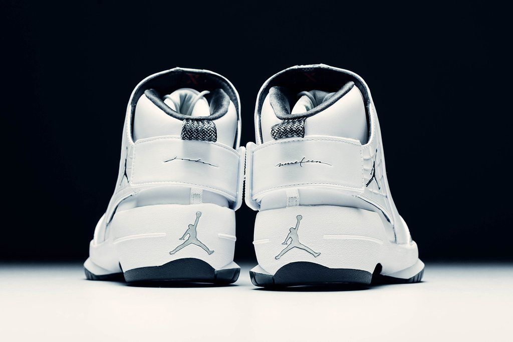 ナイキ エアジョーダン19 レトロ "フリントグレー" 3枚目