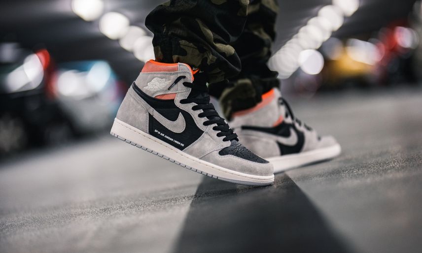 ラ*ン様 エアジョーダン1 AJ1 jordan1 ハイパークリムゾン Nike Air Jordan 1 RETRO High OG