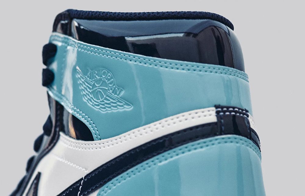 ナイキ ウィメンズ エアジョーダン1 OG UNC パテントレザー 8枚目