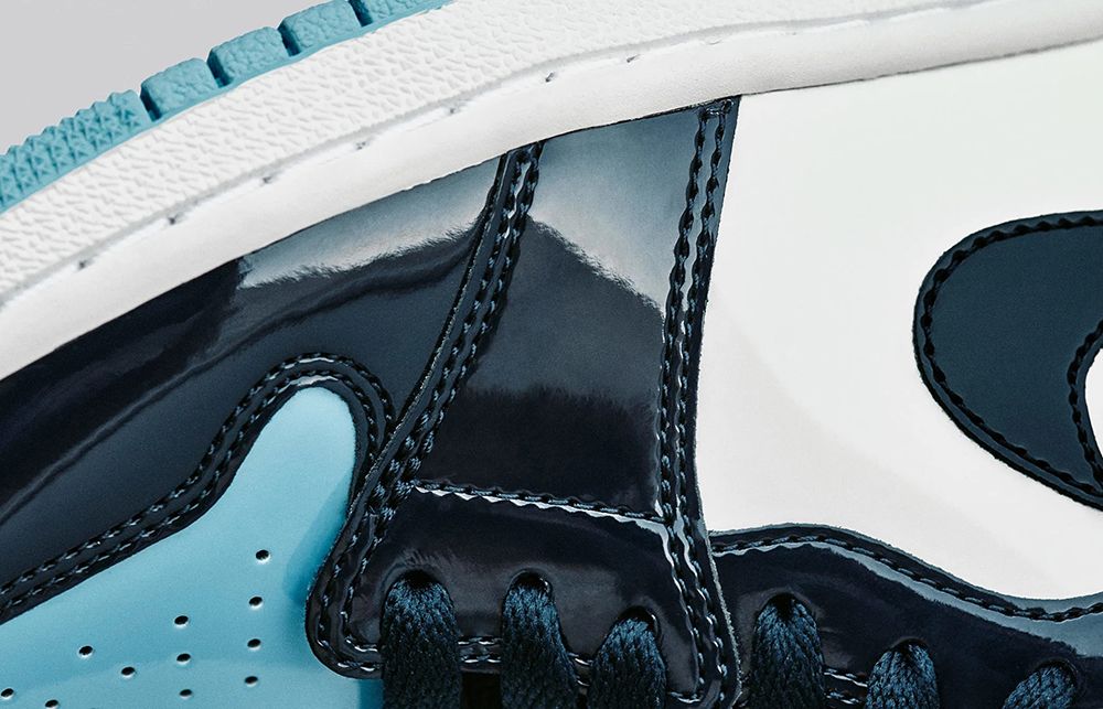 ナイキ ウィメンズ エアジョーダン1 OG UNC パテントレザー 9枚目