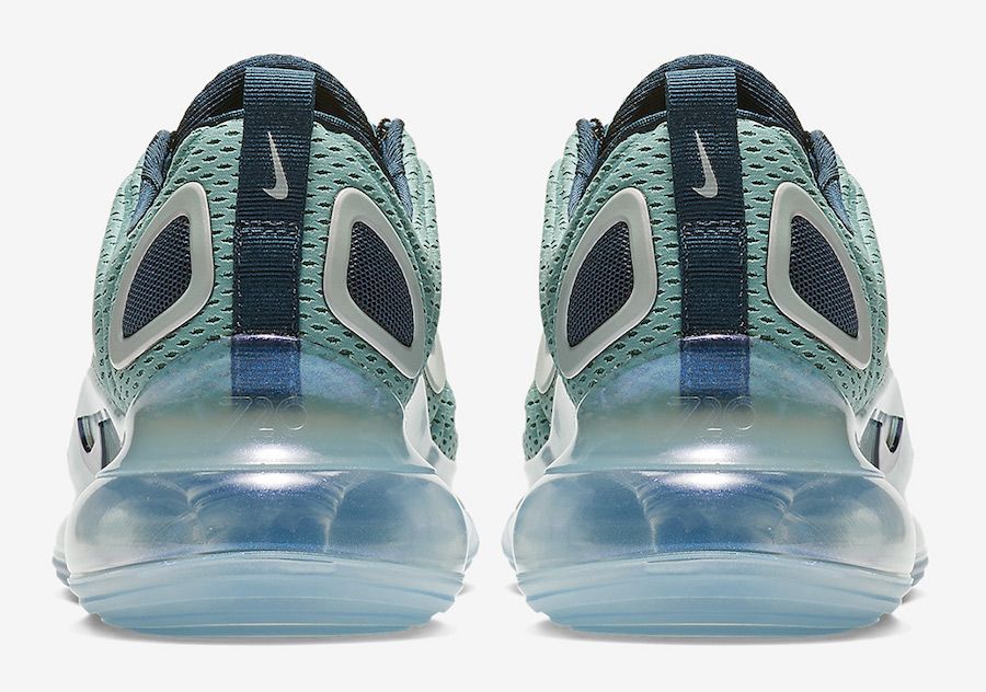 ナイキ エアマックス720 13枚目