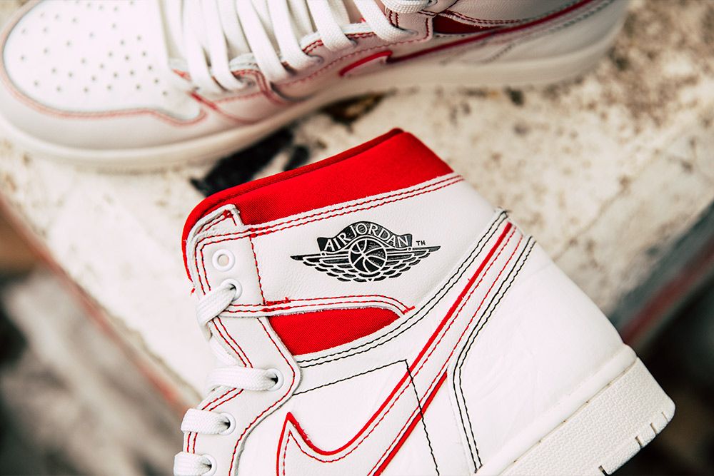 ナイキ エアジョーダン1 レトロ ハイ OG セイル/ユニバーシティレッド 3枚目