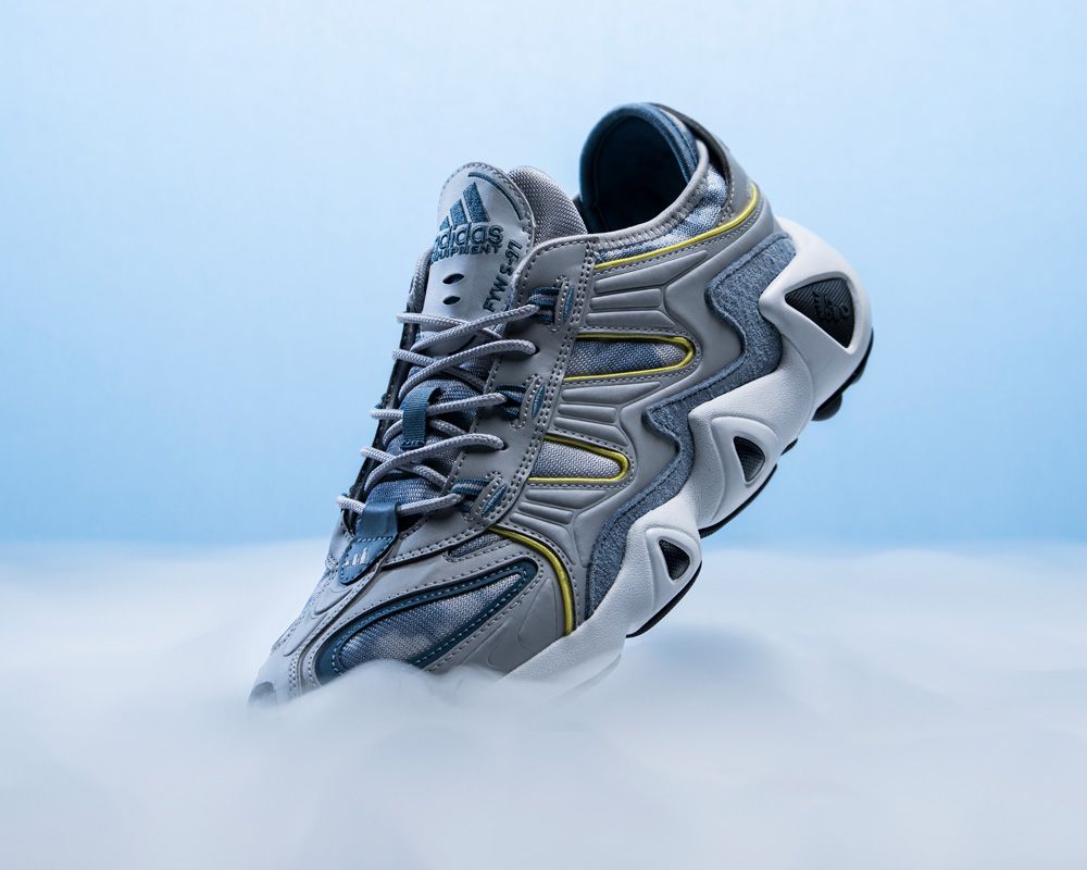 アディダスオリジナルス IN THE SKY COLLECTION 2型 3枚目