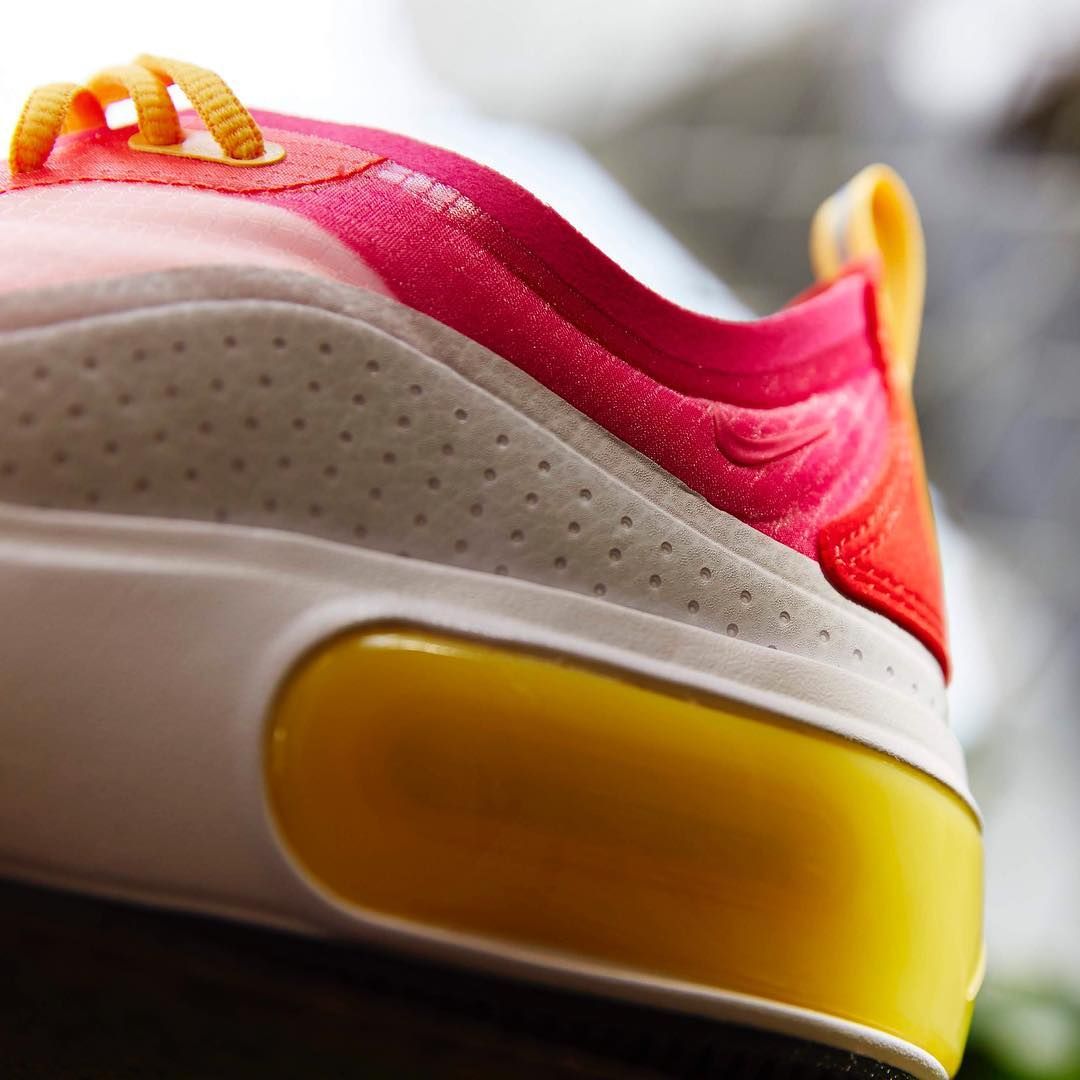 ナイキ エアマックス ディア フクシァ グロー 3枚目