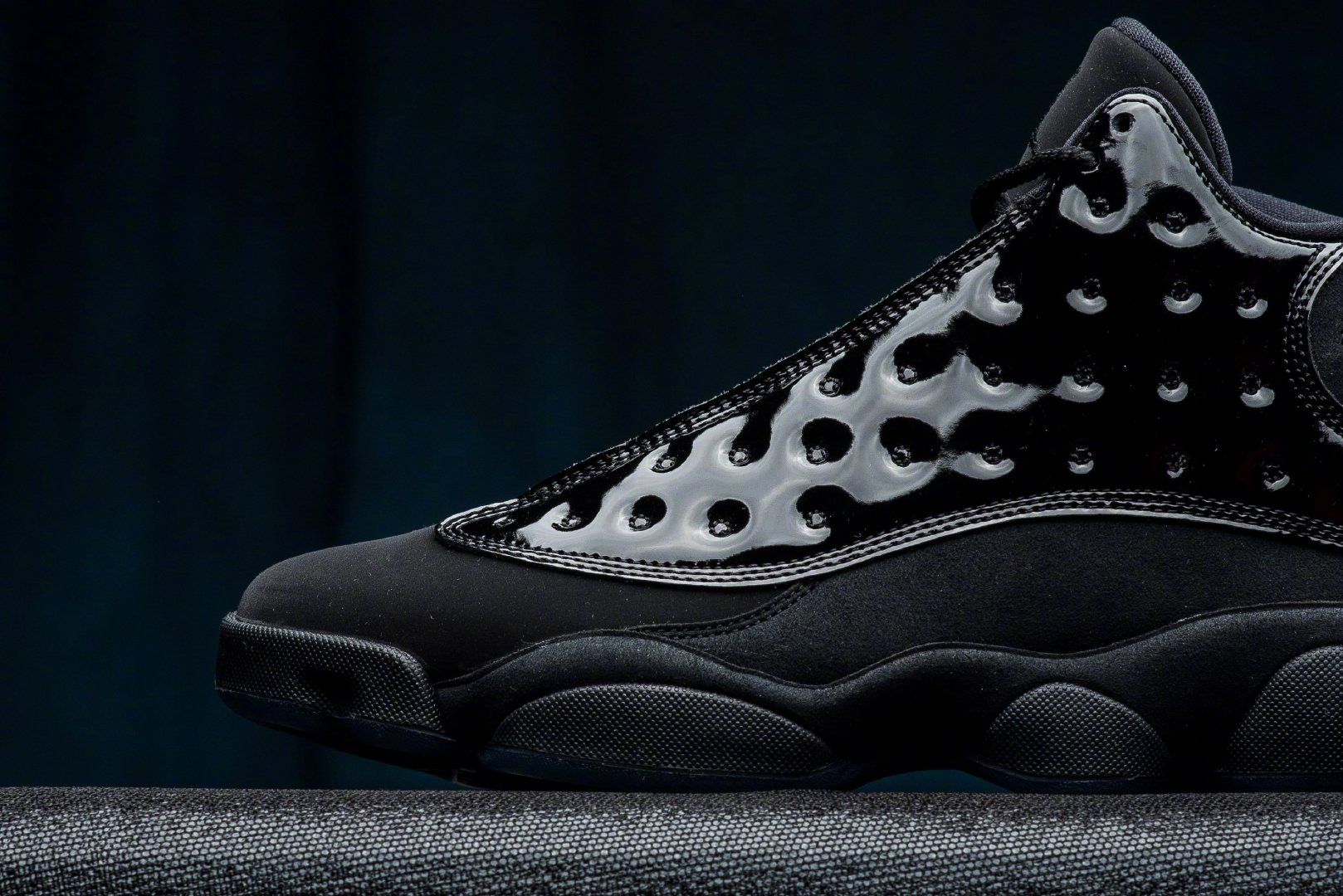 ナイキ エアジョーダン13 キャップ・アンド・ガウン 6枚目