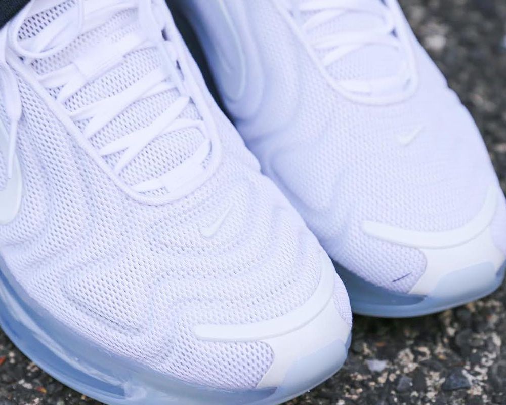 ナイキ エアマックス720 ホワイト/ピュアプラチナム 4枚目