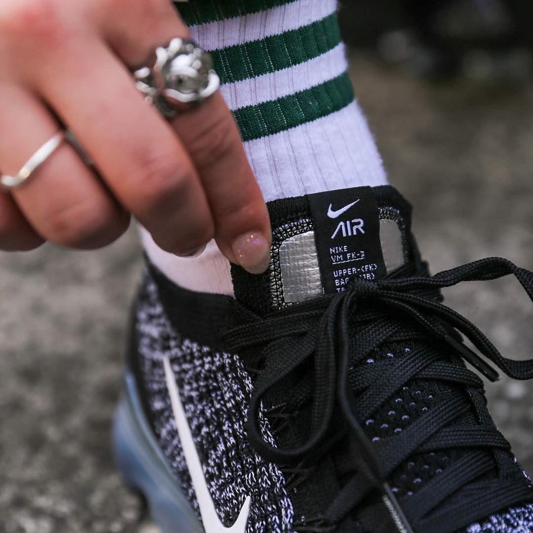 ナイキ エアヴェイパーマックス 3 オレオ 2枚目