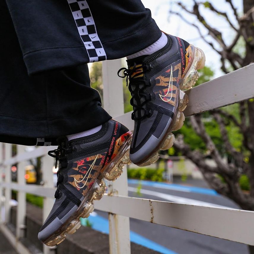 エアヴェイパーマックス2019(AIR VAPORMAX 2019)/ナイキ 人気の新作を