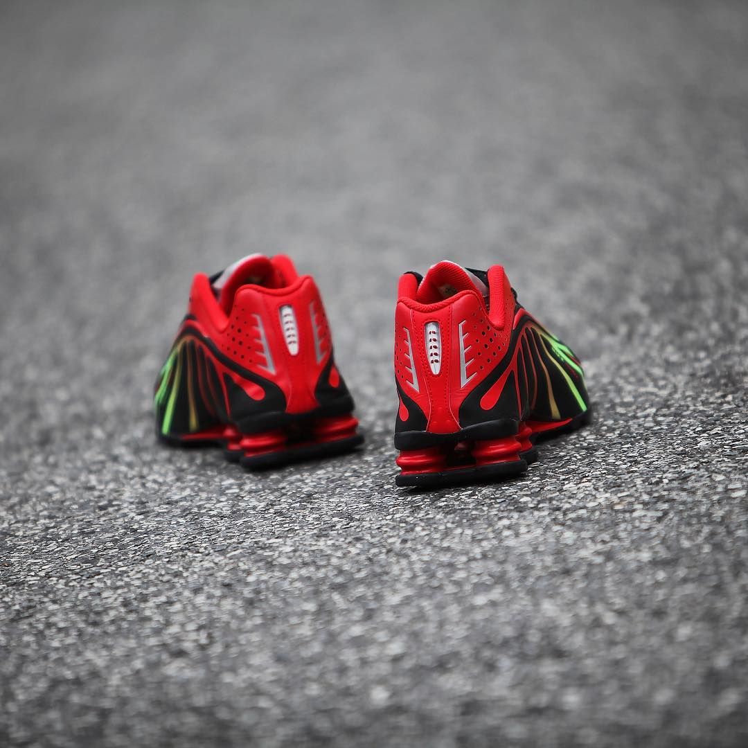 ネイマール × ナイキ ショックス R4 11枚目