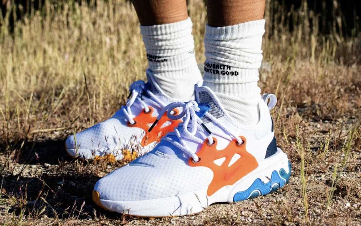 ナイキ リアクトプレスト ブリージー サーズデイ 2枚目