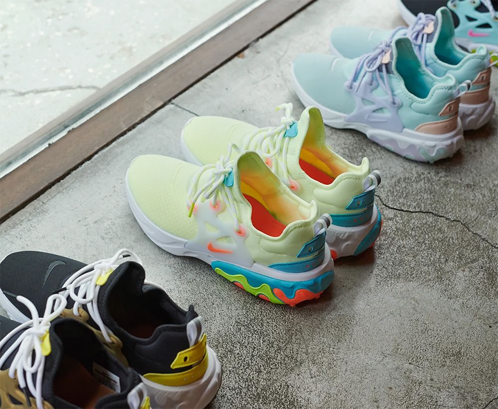 ナイキ リアクトプレスト サイケデリック ラバ 2枚目