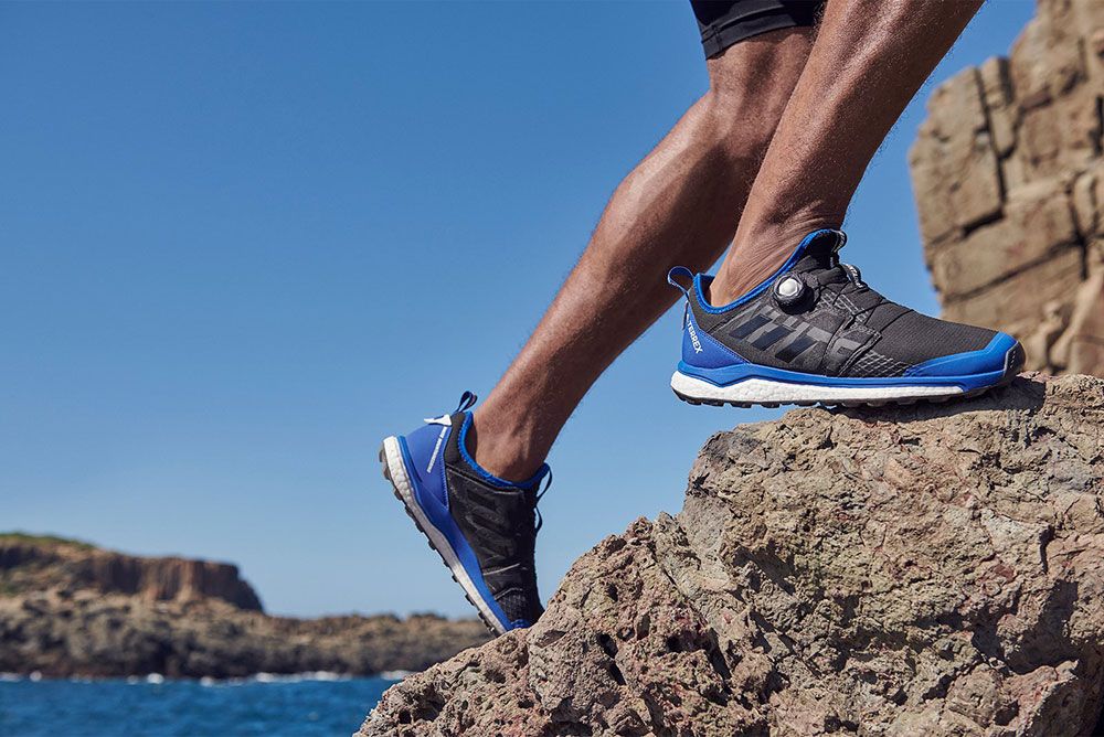 アディダス×ホワイトマウンテニアリング 2モデル  3枚目