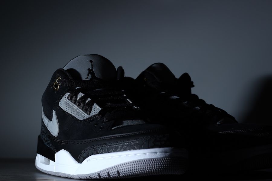 ナイキ エアジョーダン3 ティンカー ブラックセメント 14枚目