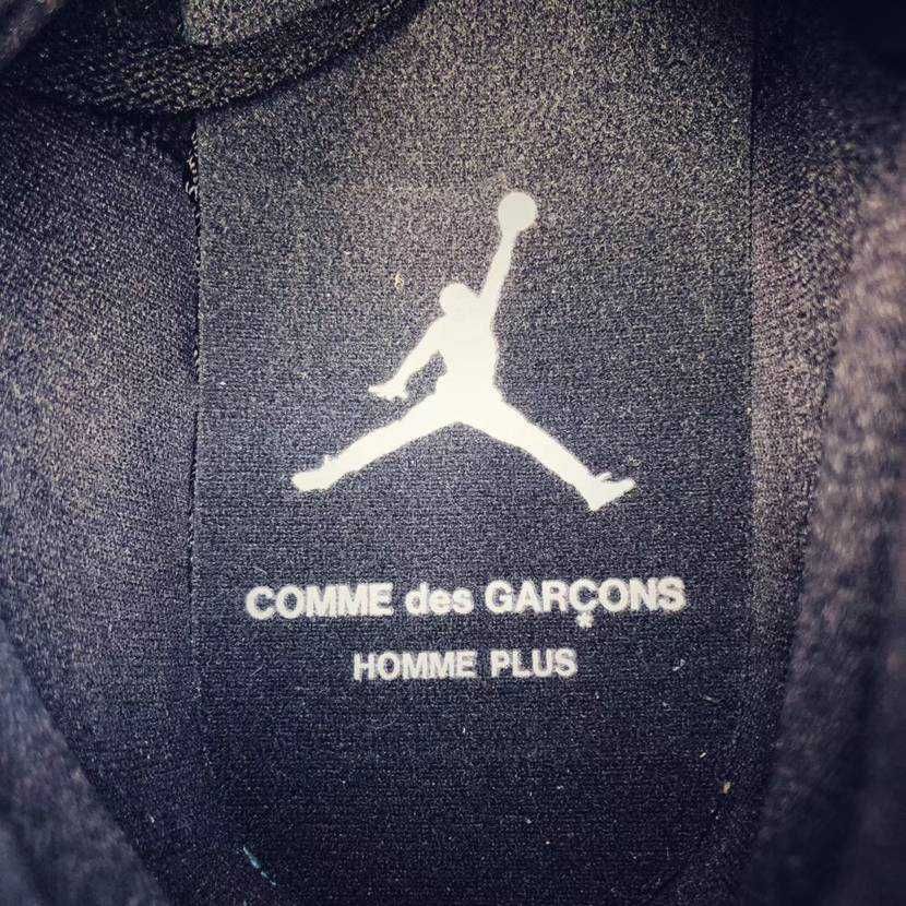 コム・デ・ギャルソン × ナイキ エアジョーダン1 18枚目