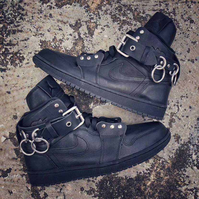 コム・デ・ギャルソン × ナイキ エアジョーダン1 11枚目