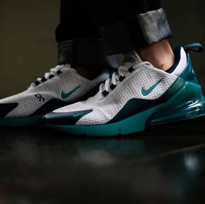 270 AIR MAX 270