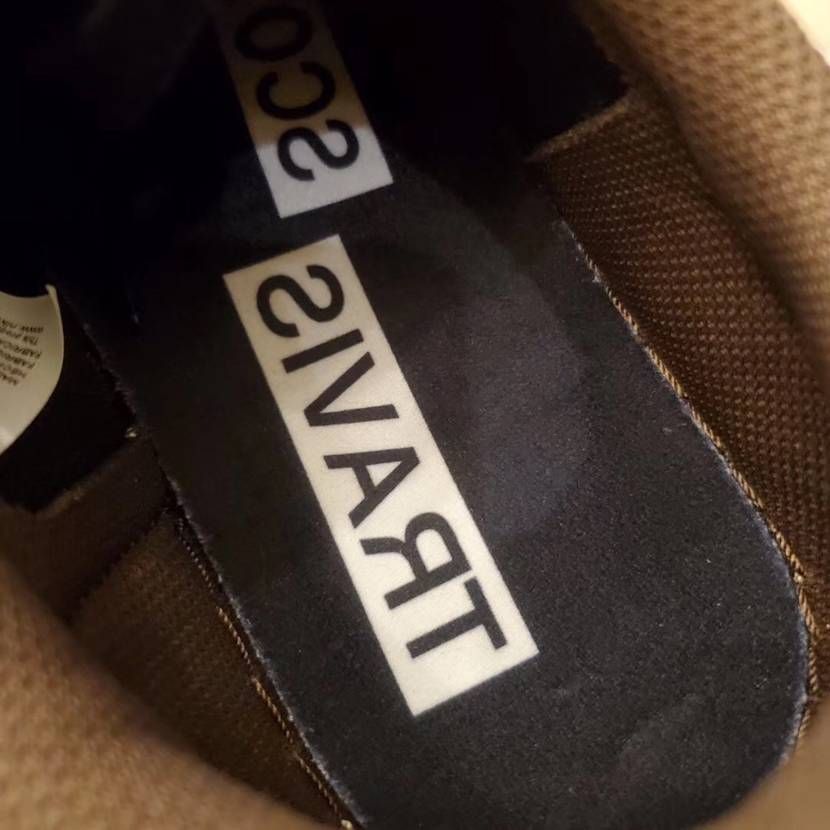 【スニダンで購入可】TRAVIS SCOTT × NIKE AIR JORDAN 1 LOW 抽選/定価/販売店舗あり 9枚目