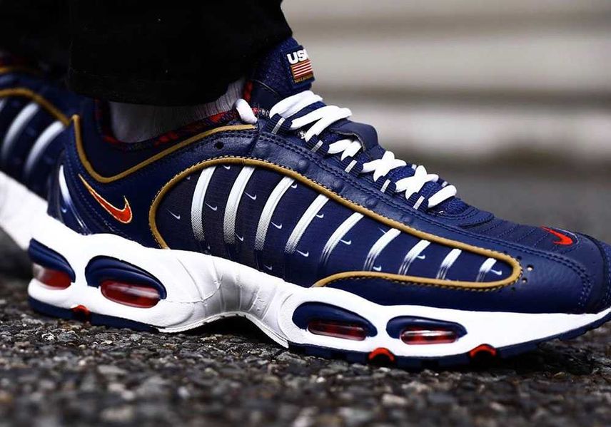 ナイキ エアマックスティルウィンド 4 USA